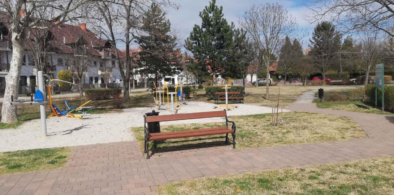 Holiday Home In Siofok - Balaton 42696 Εξωτερικό φωτογραφία