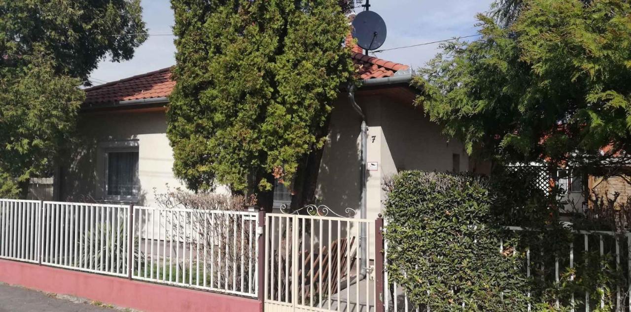 Holiday Home In Siofok - Balaton 42696 Εξωτερικό φωτογραφία